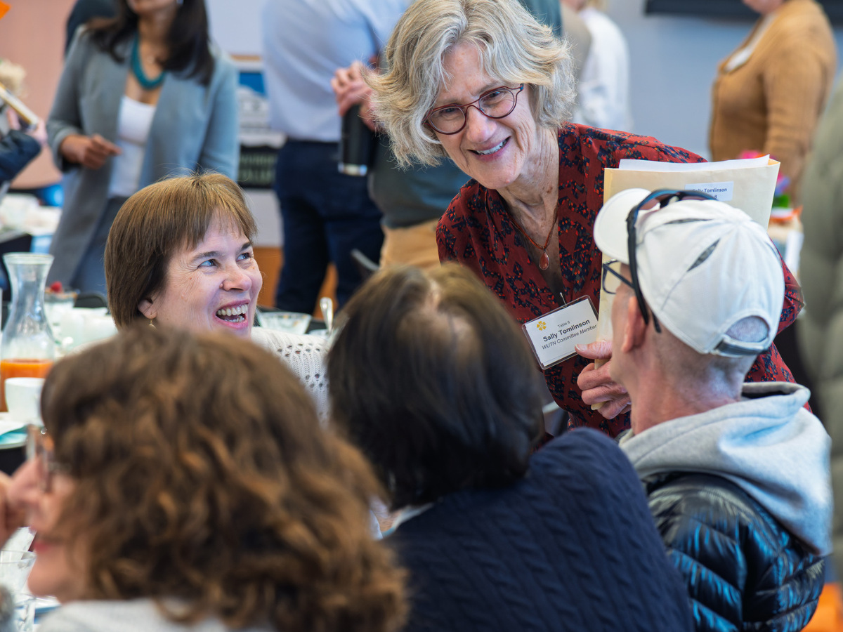 “Wake Up to Nature” fundraising breakfast for Environmental Volunteers
